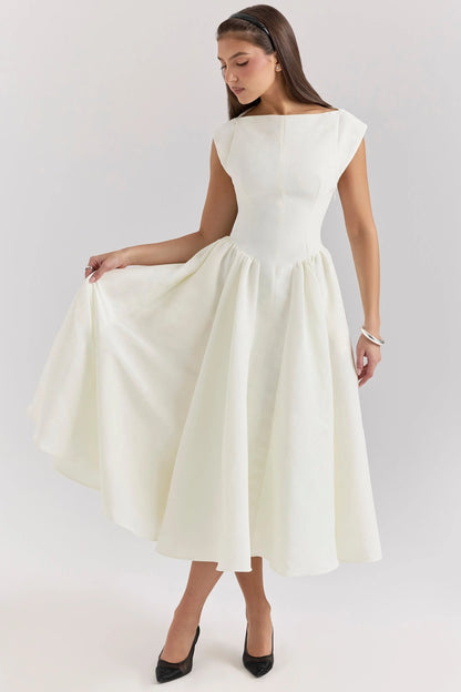 Livette –  Silhouet Maxi Dress