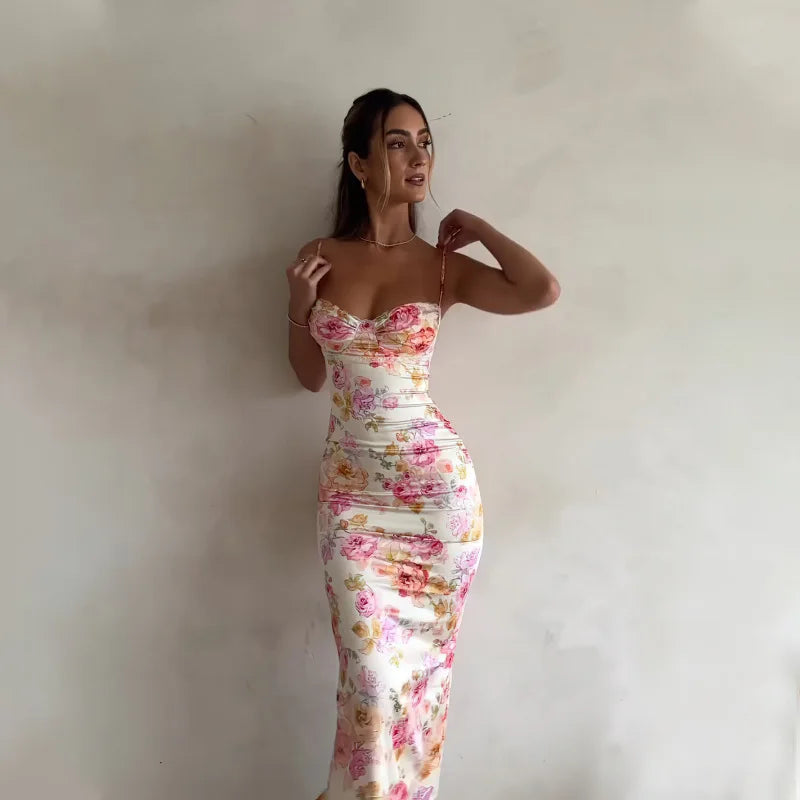 Effie - Enchanting Floral Maxi Dress with Elegant Cut